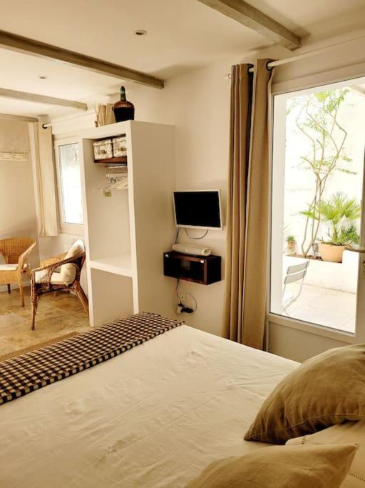 La Maison Blanche Intra-Muros Free Parking Aigues-Mortes Ngoại thất bức ảnh