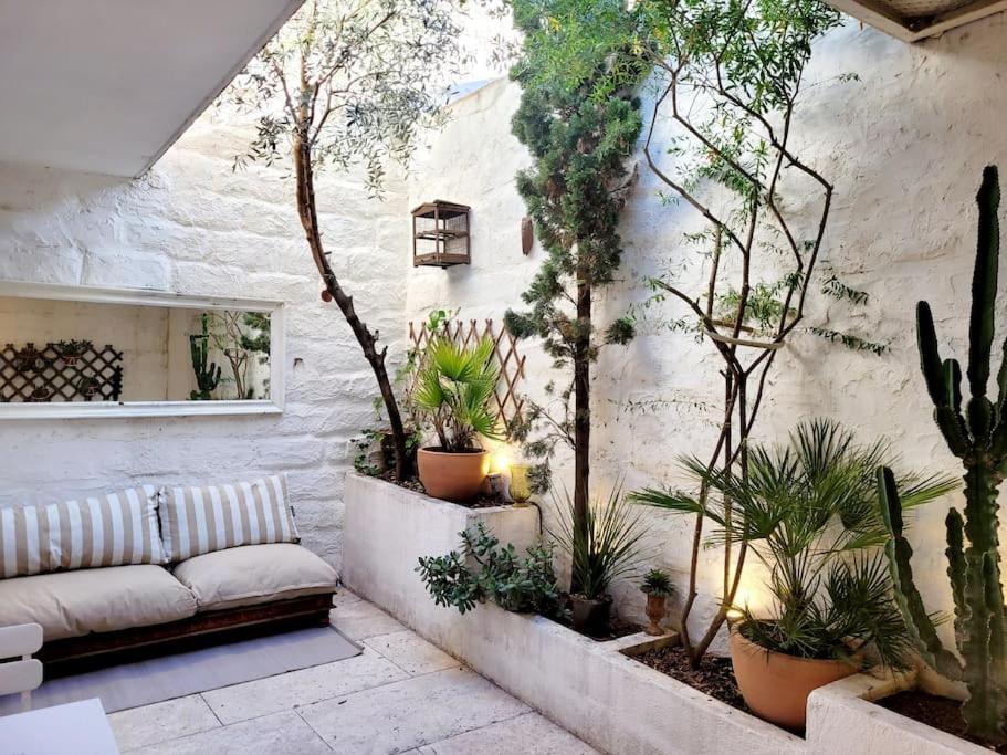 La Maison Blanche Intra-Muros Free Parking Aigues-Mortes Ngoại thất bức ảnh