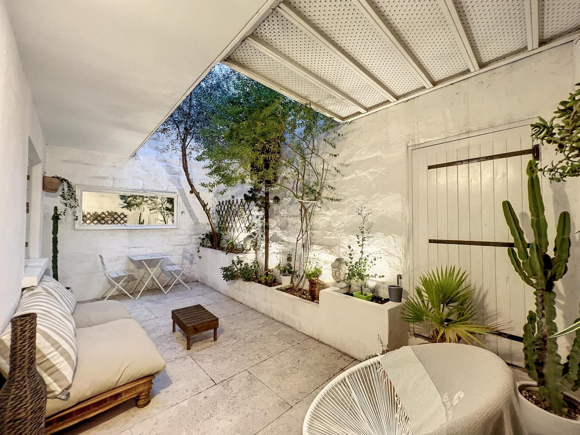 La Maison Blanche Intra-Muros Free Parking Aigues-Mortes Ngoại thất bức ảnh